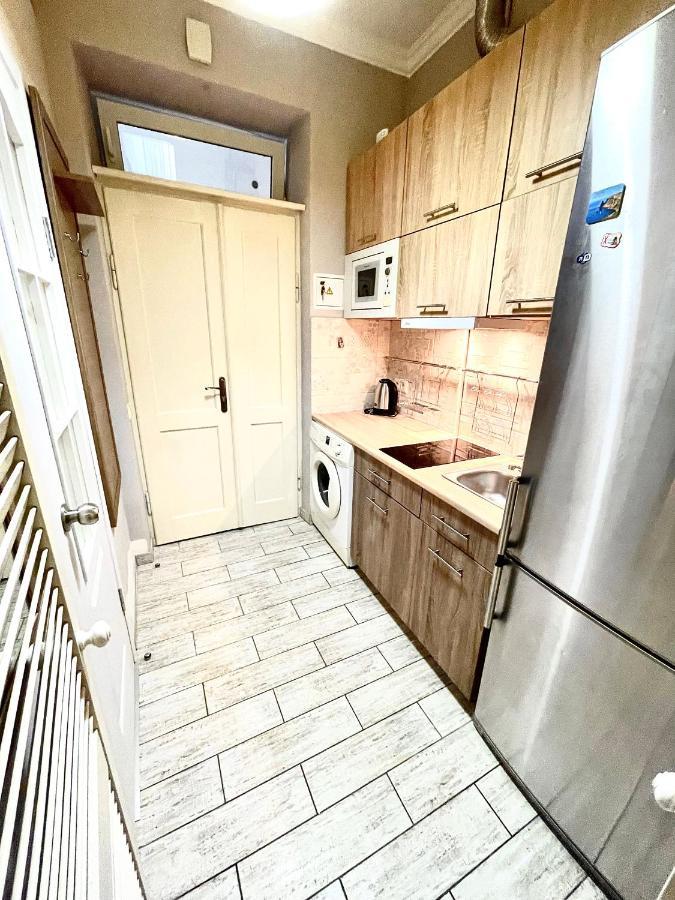 Stare Misto Apartment Lviv Luaran gambar